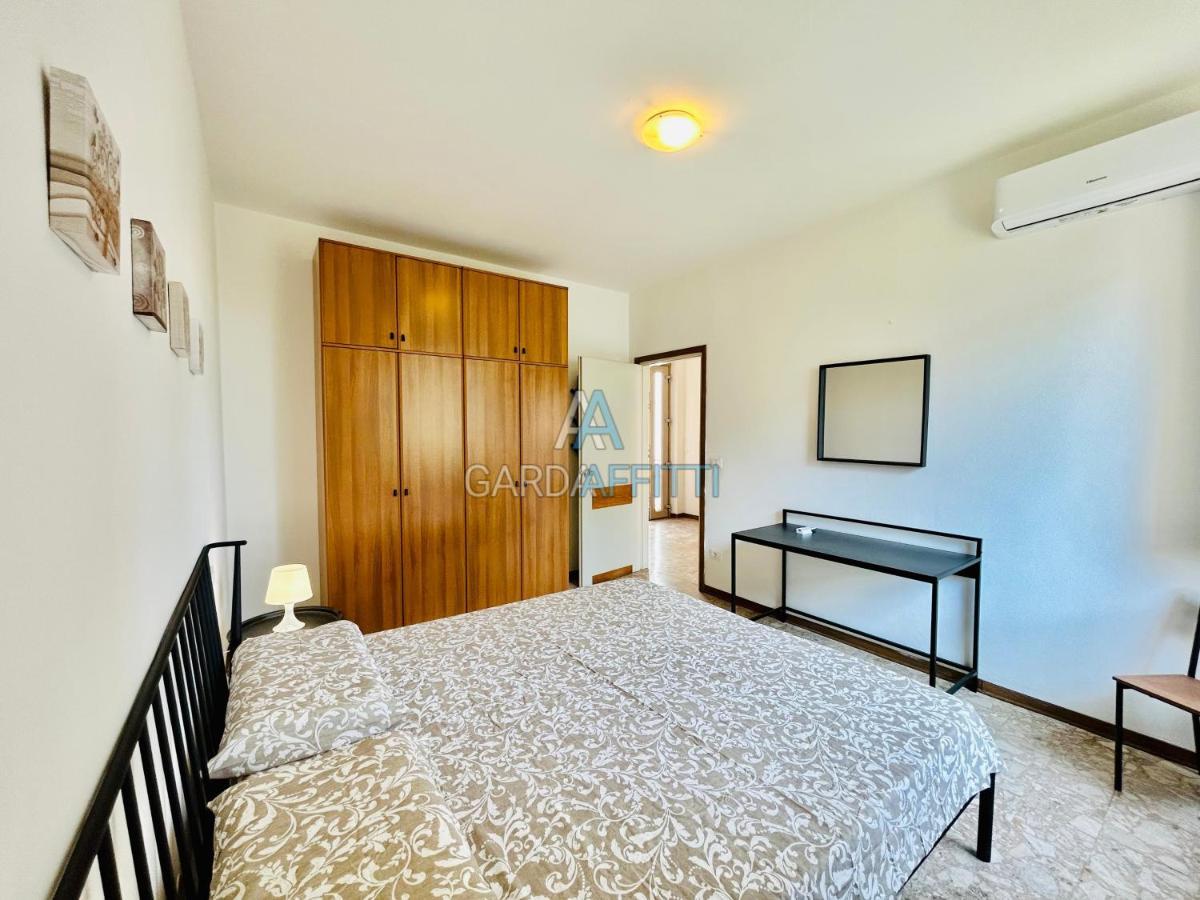 Ares Apartment - Vicino Al Lago Di Garda E Alla Stazione Treno Desenzano del Garda Esterno foto