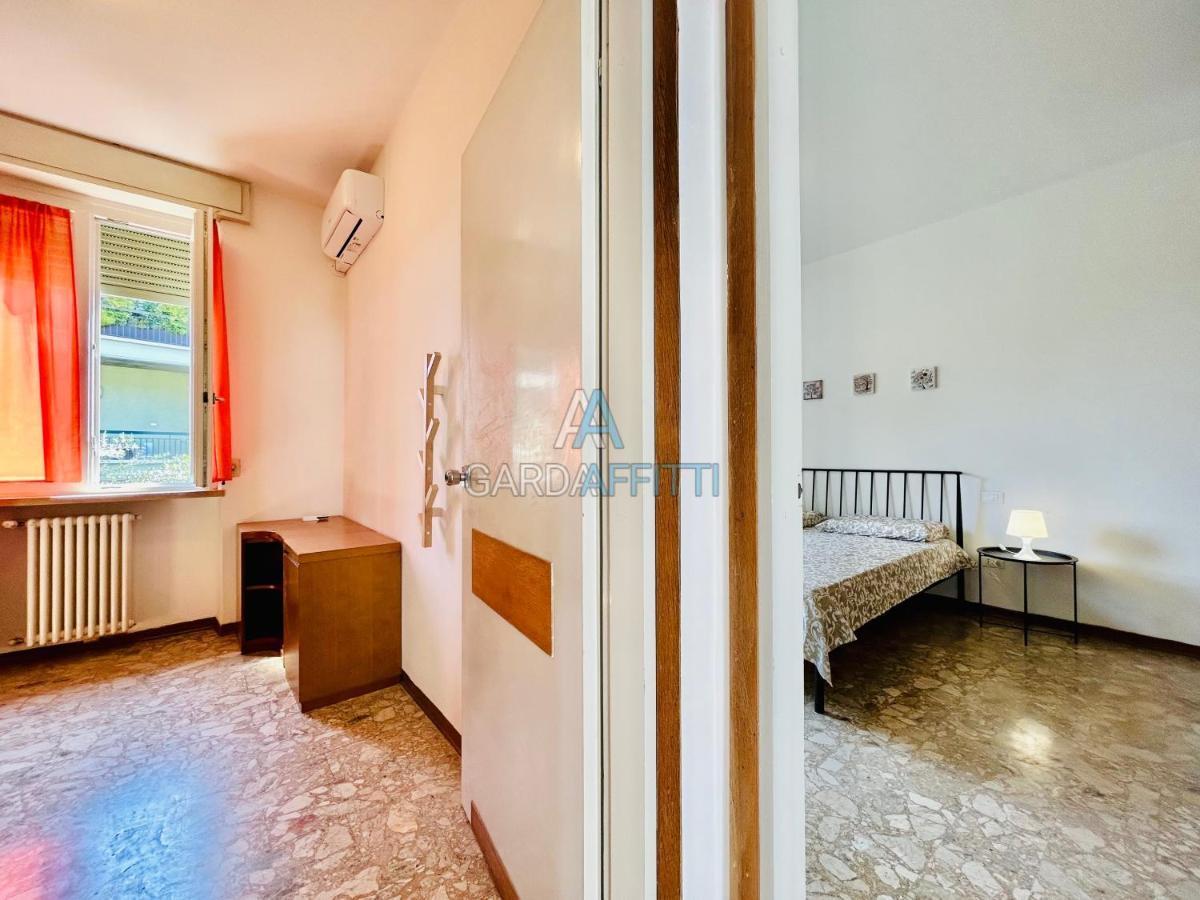 Ares Apartment - Vicino Al Lago Di Garda E Alla Stazione Treno Desenzano del Garda Esterno foto