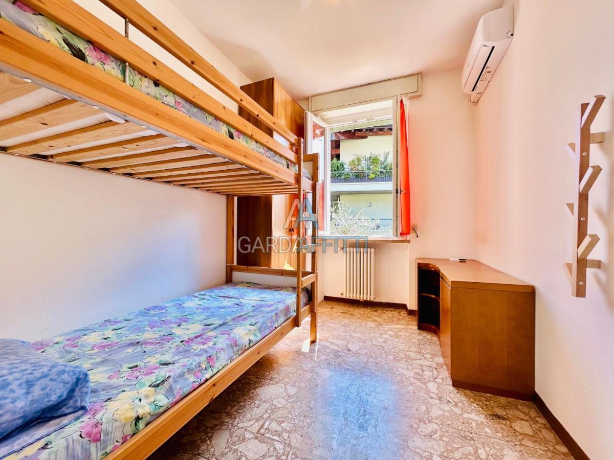 Ares Apartment - Vicino Al Lago Di Garda E Alla Stazione Treno Desenzano del Garda Esterno foto