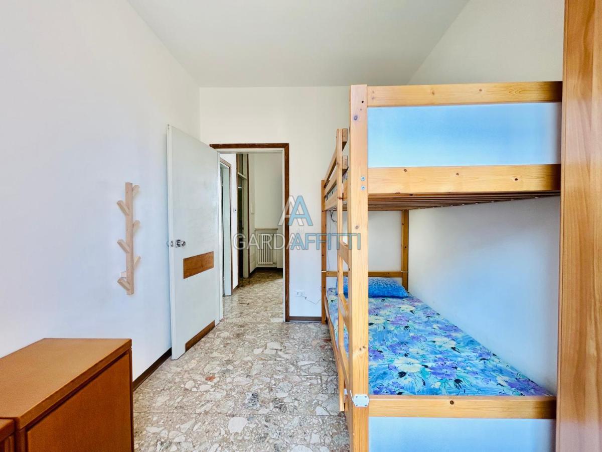 Ares Apartment - Vicino Al Lago Di Garda E Alla Stazione Treno Desenzano del Garda Esterno foto