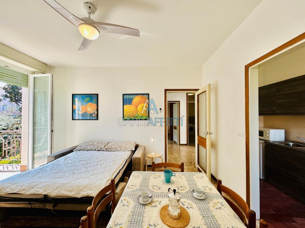 Ares Apartment - Vicino Al Lago Di Garda E Alla Stazione Treno Desenzano del Garda Esterno foto
